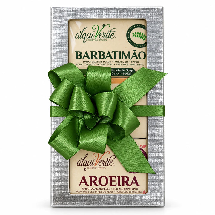 Kit Natal Caixa Prata AlquiVerde com 6 sabonetes vegetais de Barbatimão, Calêndula e Aroeira em caixa prata com laço verde